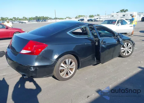 2011 Honda Accord 2.4 Ex z USA, uszkodzony, nr VIN 1HGCS1B73BA007840